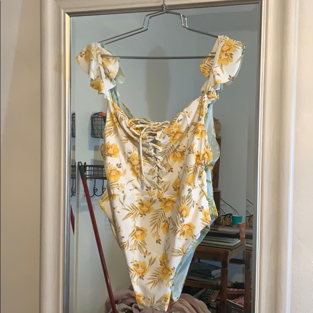 Bathing suite